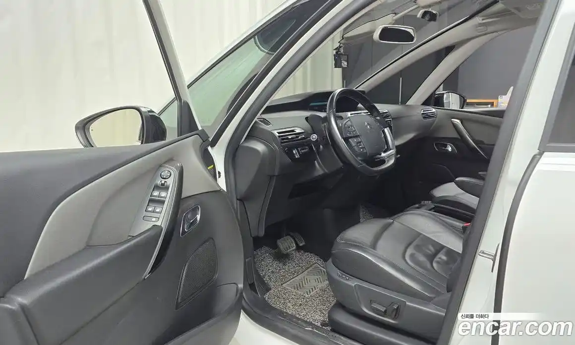 Citroen C4 Spacetourer 2021 1.5 гидро в Москве № 256797, фото 11