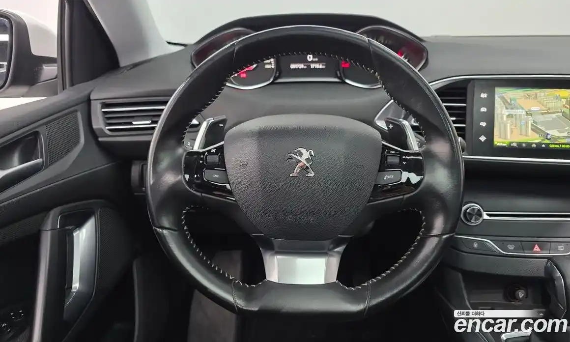 Peugeot 308 2015 1.6 гидро в Москве № 257499, фото 13