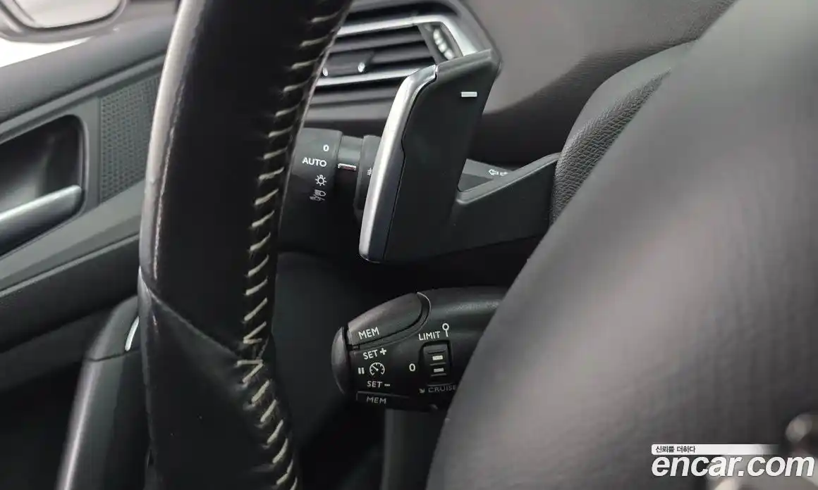 Peugeot 308 2015 1.6 гидро в Москве № 257499, фото 19