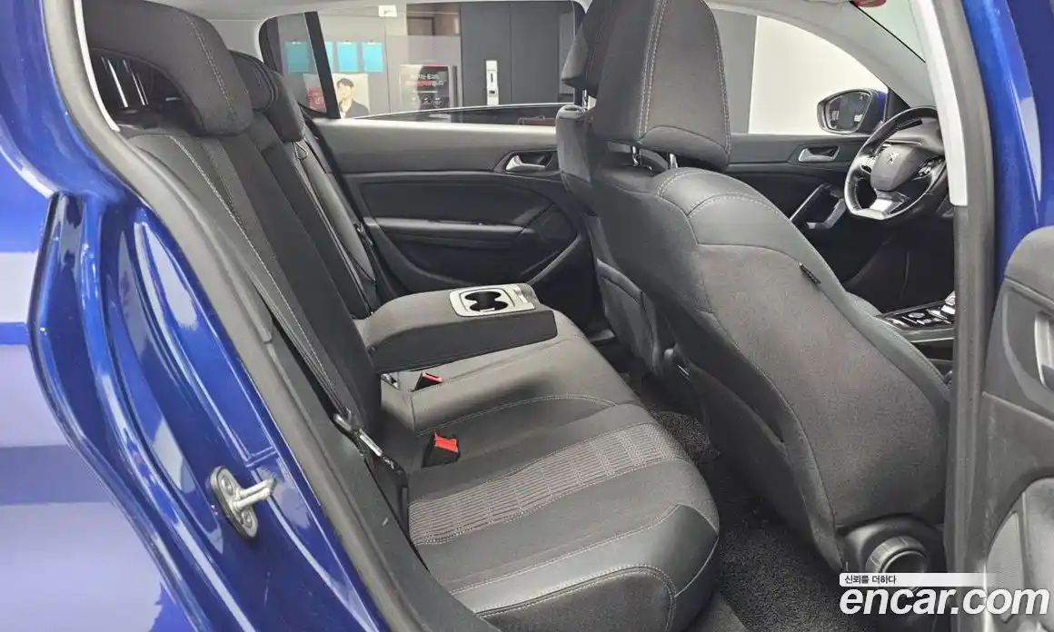 Peugeot 308 2019 1.5 гидро в Москве № 257835, фото 12