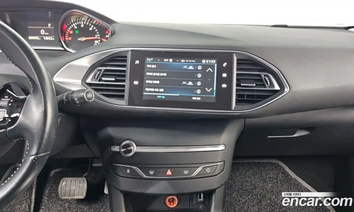 Peugeot 308 2019 1.5 гидро в Москве № 257835, фото 14