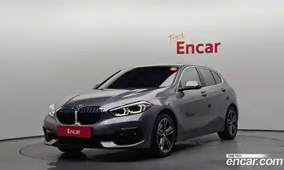BMW 1-Series, 2022
