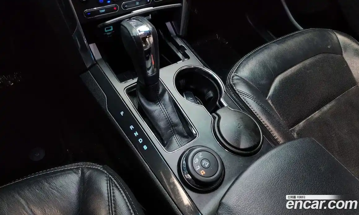 Ford Explorer 2015 2.3 гидро в Москве № 273424, фото 9