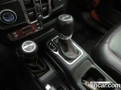 Jeep Wrangler 2021 2.0 гидро в Москве № 279104, миниатюра 11