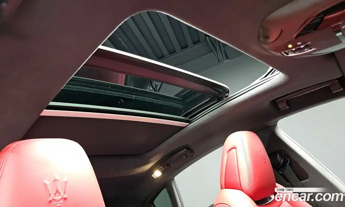 Maserati Levante 2022 3.0 гидро в Москве № 282781, фото 19