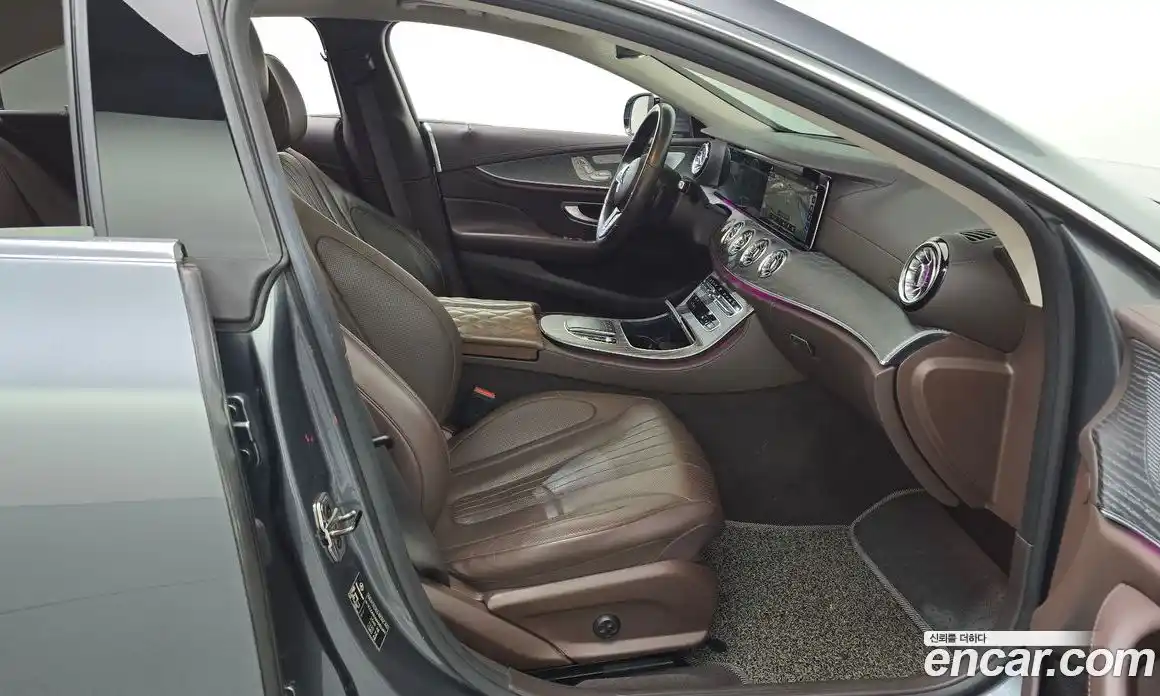 Mercedes-Benz CLS-Class 2021 3.0 гидро в Москве № 311187, фото 11