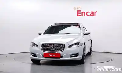 Jaguar XJ 2015 3.0 гидро в Москве № 320143, миниатюра 3