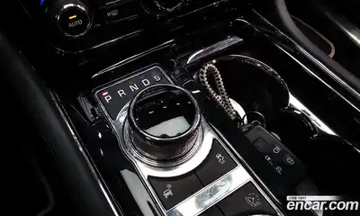 Jaguar XJ 2015 3.0 гидро в Москве № 320143, миниатюра 9