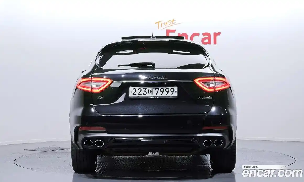 Maserati Levante 2019 3.0 гидро в Москве № 331074, фото 4