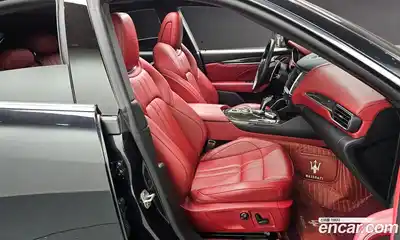 Maserati Levante 2019 3.0 гидро в Москве № 331074, миниатюра 10