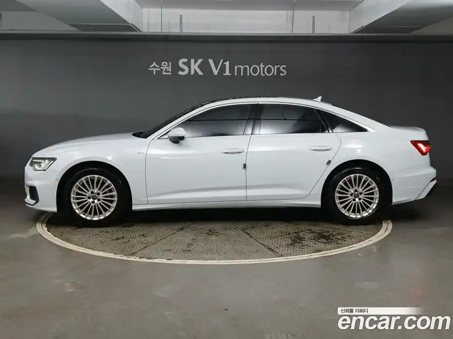 Audi A6 2020 2.0 гидро в Москве № 373267, фото 2