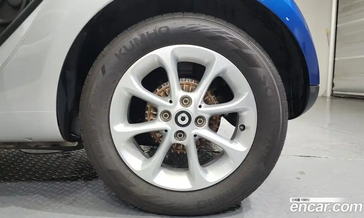 Smart Fortwo 2015 1.0 гидро в Москве № 402375, фото 5