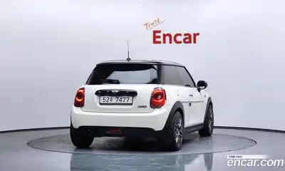 Mini Cooper 2017 1.5 гидро в Москве № 472006, миниатюра 4