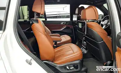 BMW X7 2022 3.0 гидро в Москве № 492626, миниатюра 12
