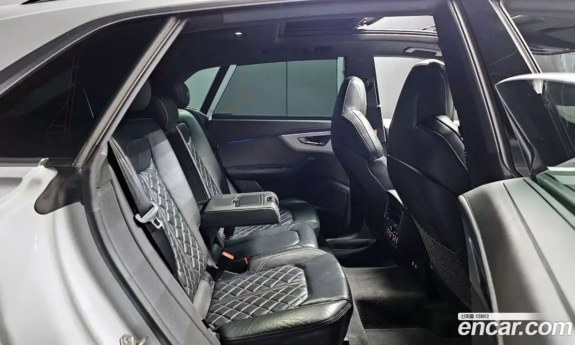 Audi Q8 2021 3.0 гидро в Москве № 496794, фото 12