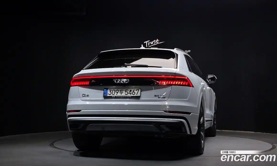 Audi Q8 2021 3.0 гидро в Москве № 496794, фото 4