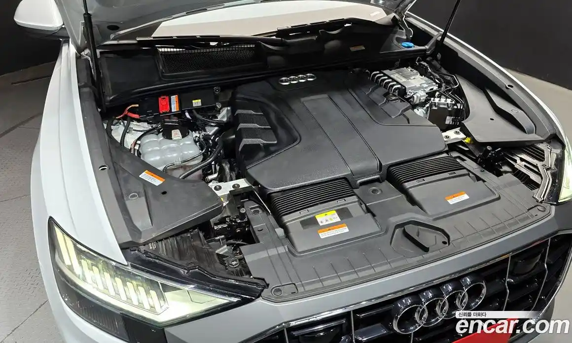 Audi Q8 2021 3.0 гидро в Москве № 496794, фото 6