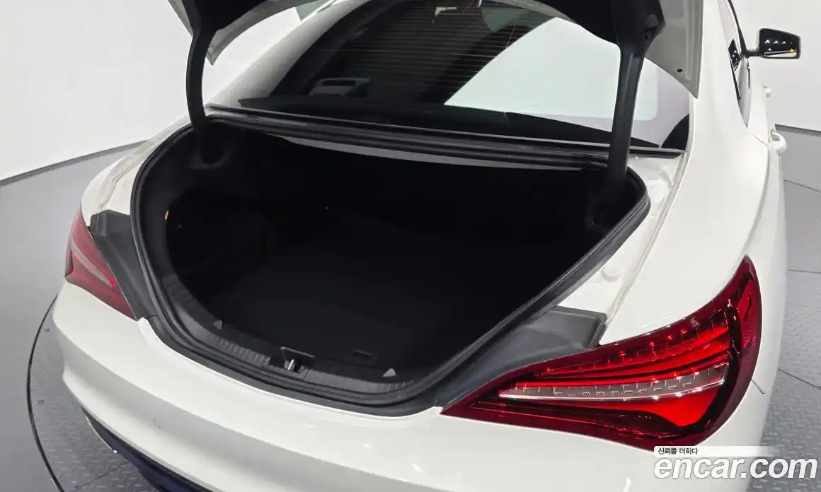 Mercedes-Benz CLA-Class 2017 2.0 гидро в Москве № 542838, фото 19