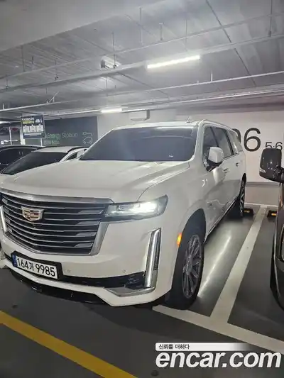 Cadillac Escalade 2022 6.2 гидро в Москве № 548138, миниатюра 3