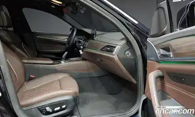 BMW 5-Series 2019 2.0 гидро в Москве № 591034, миниатюра 10