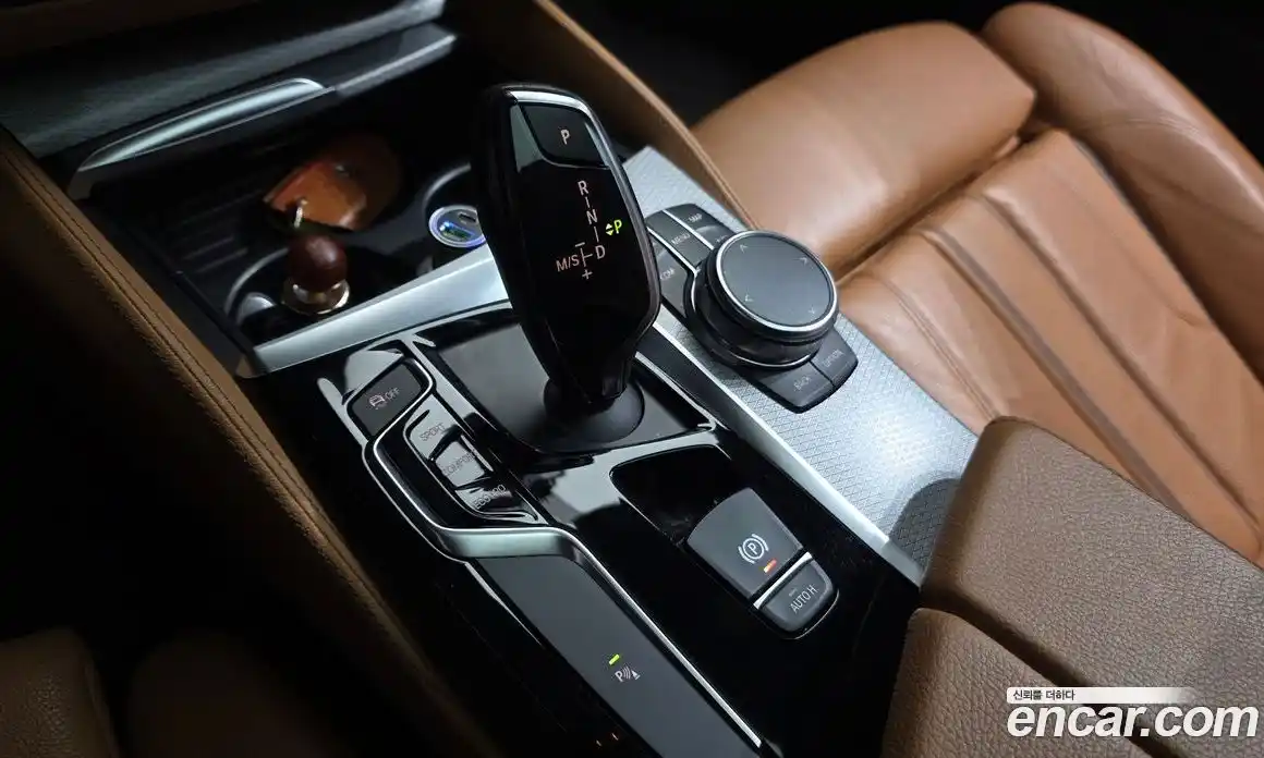 BMW 5-Series 2017 2.0 гидро в Москве № 591771, фото 9