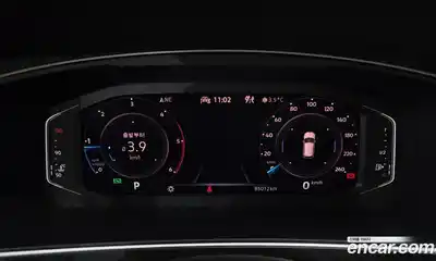Volkswagen Tiguan 2021 2.0 гидро в Москве № 595647, миниатюра 8