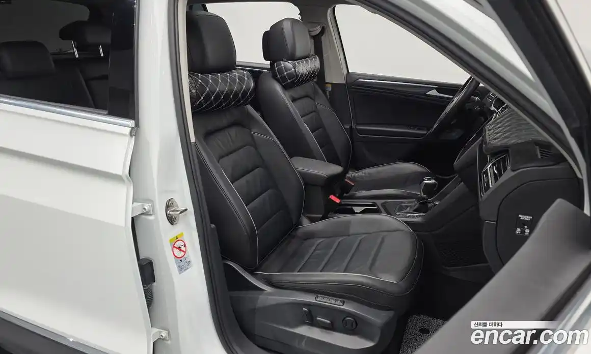 Volkswagen Tiguan 2021 2.0 гидро в Москве № 595647, фото 10