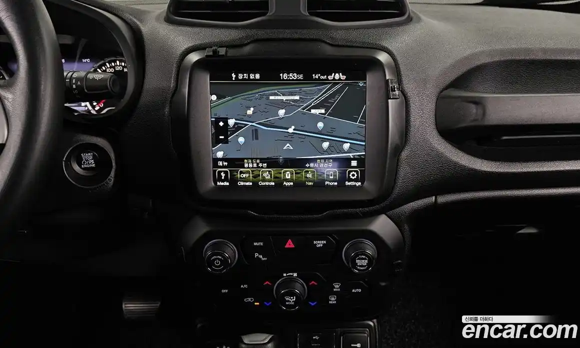 Jeep Renegade 2018 2.0 гидро в Москве № 609646, фото 14