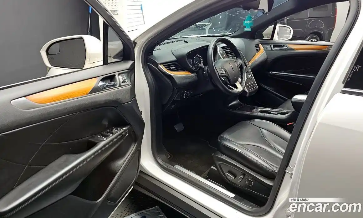 Lincoln MKC 2014 2.0 гидро в Москве № 610449, фото 10