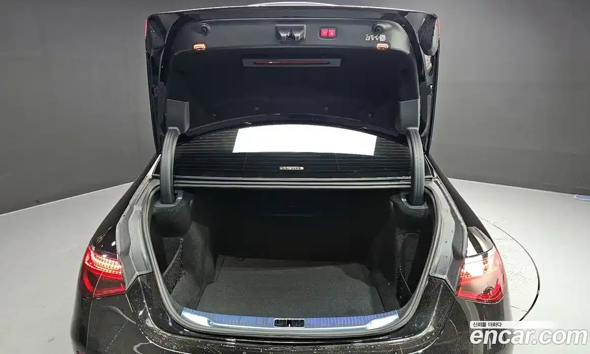 Mercedes-Benz S-Class 2025 3.0 гидро в Москве № 622576, фото 19