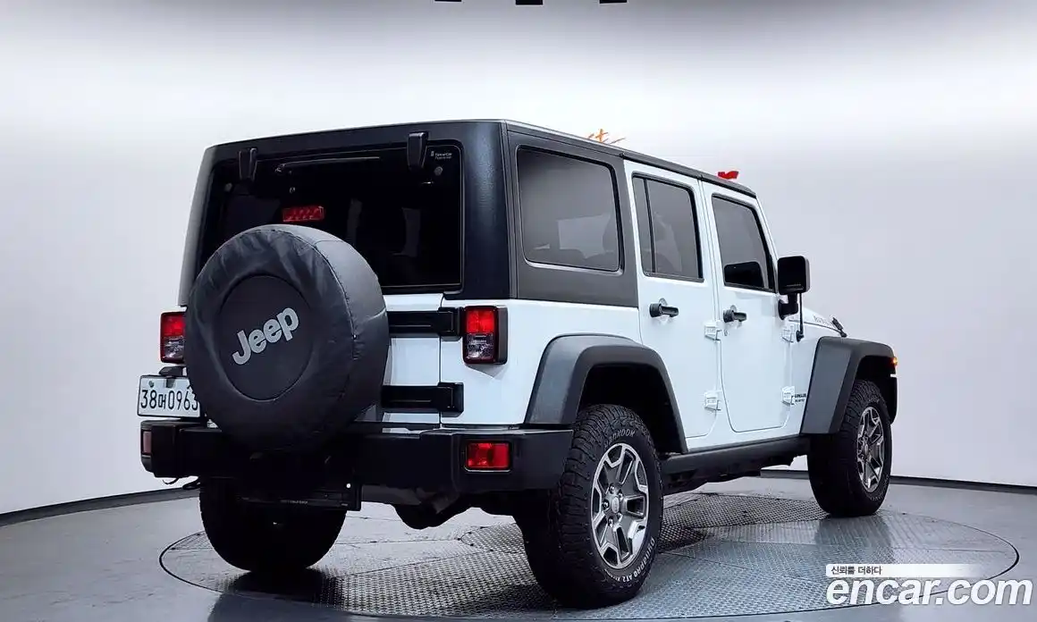 Jeep Wrangler 2016 3.6 гидро в Москве № 725310, фото 2