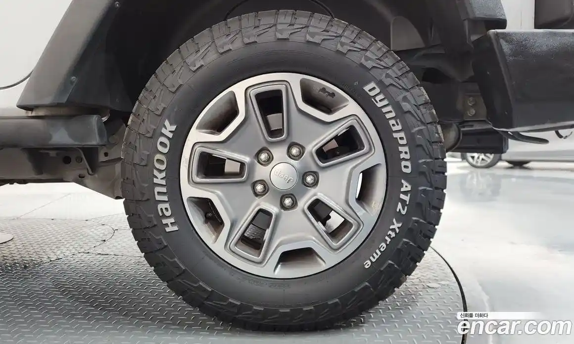Jeep Wrangler 2016 3.6 гидро в Москве № 725310, фото 5