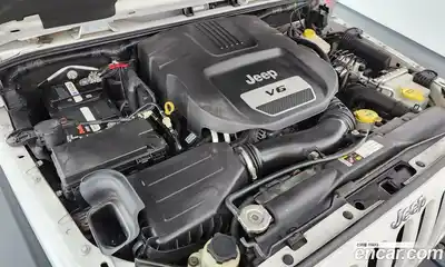 Jeep Wrangler 2016 3.6 гидро в Москве № 725310, миниатюра 6