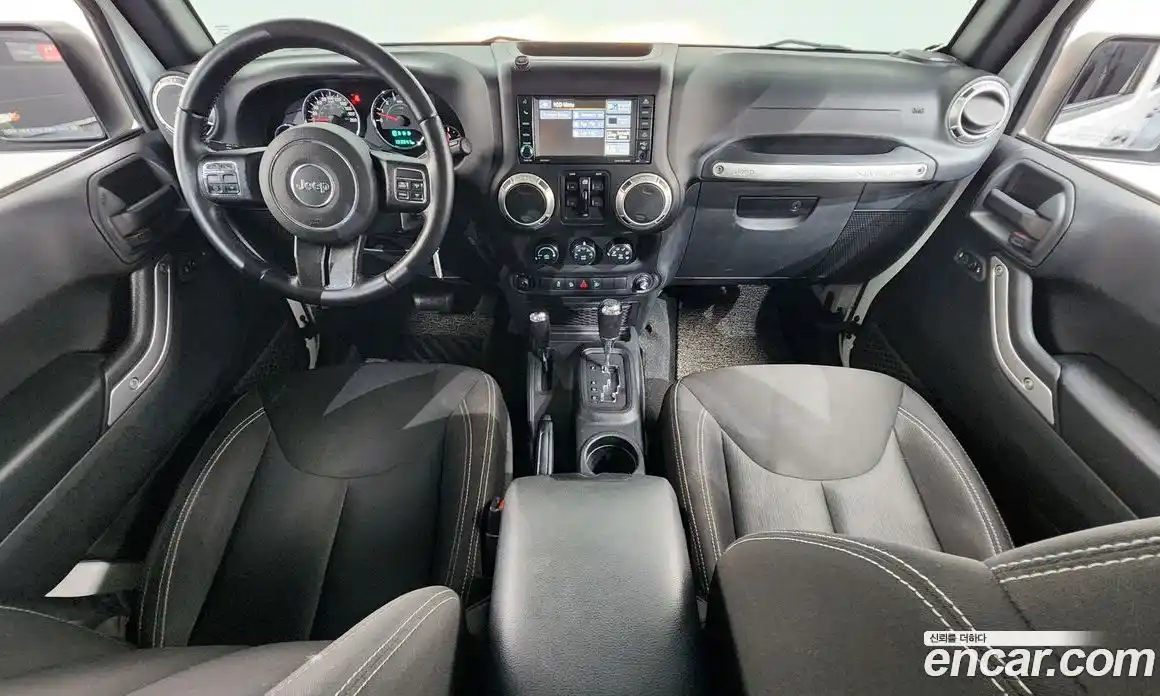 Jeep Wrangler 2016 3.6 гидро в Москве № 725310, фото 7