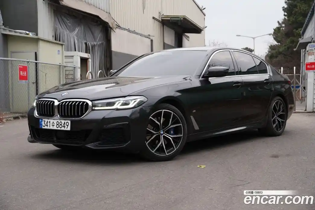 BMW 5-Series 2023 2.0 гидро в Москве № 762744, фото 1