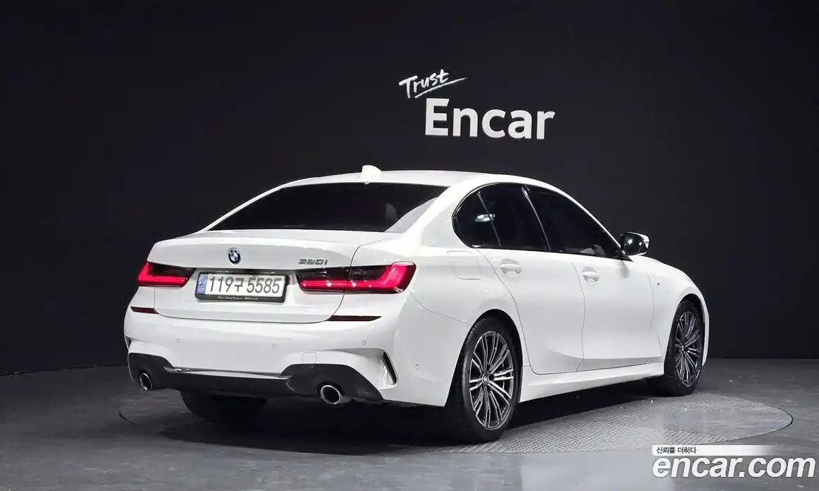 BMW 3-Series 2021 2.0 гидро, фото 1