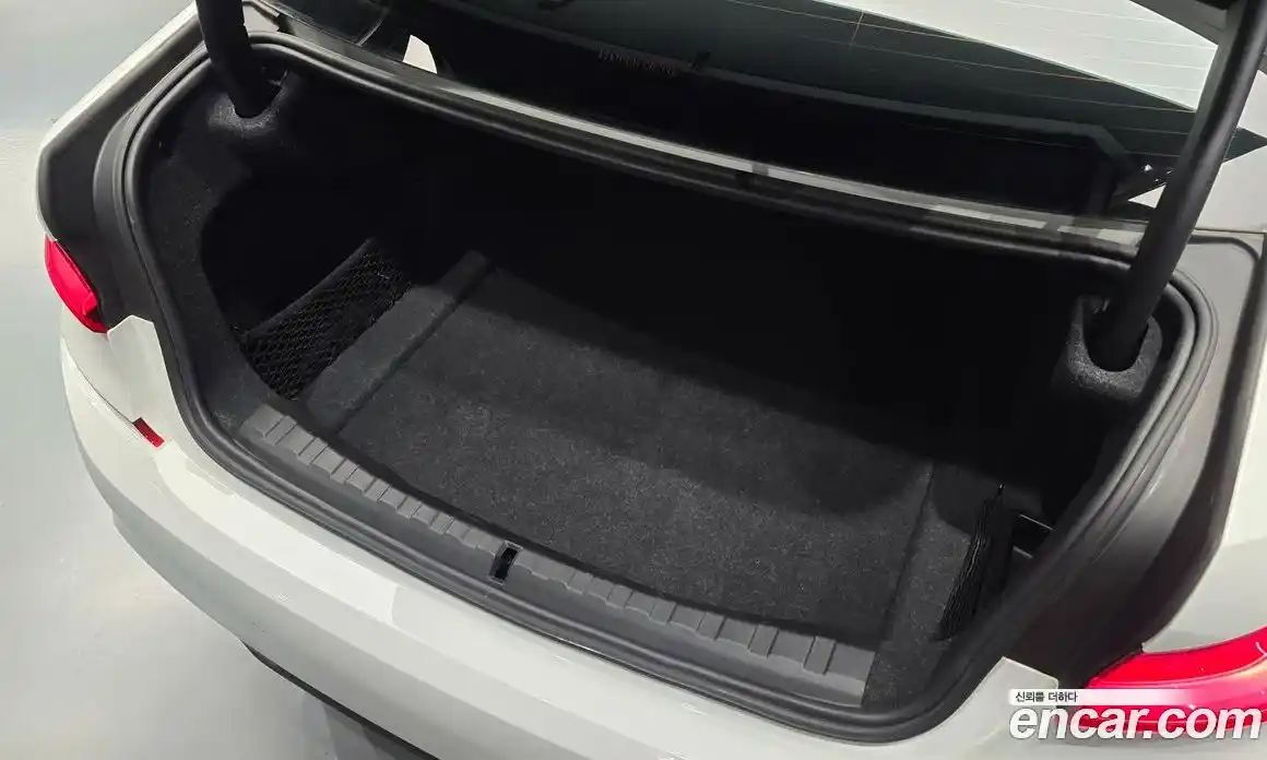 BMW 3-Series 2021 2.0 гидро, фото 18