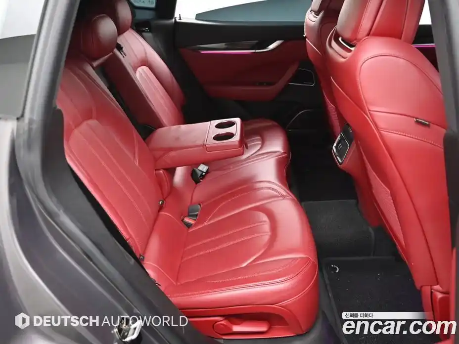 Maserati Levante 2017 3.0 гидро в Москве № 803368, фото 12