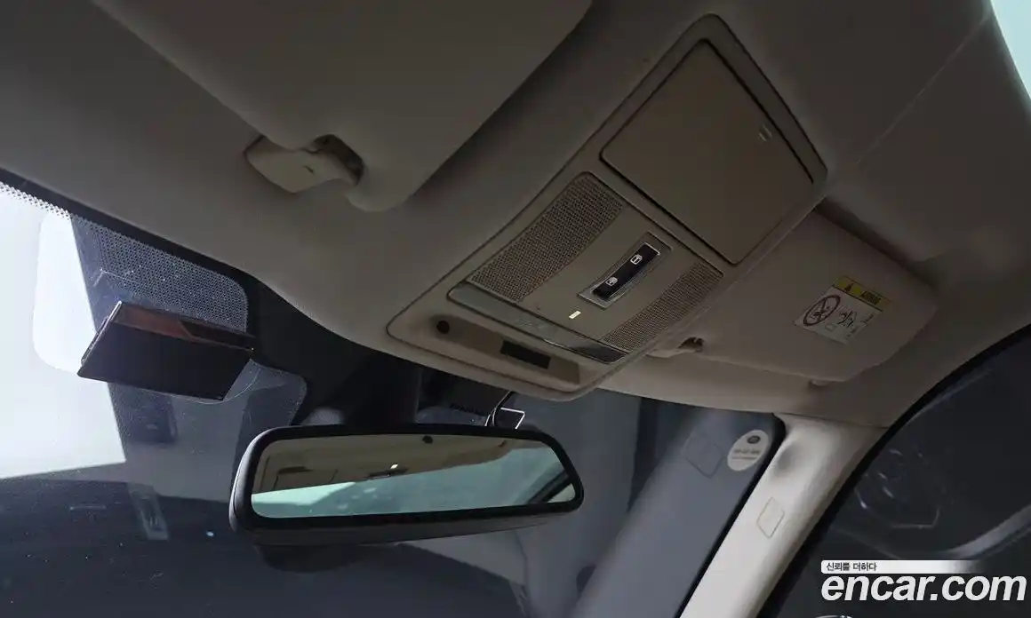 Land Rover Range-Rover Evoque 2015 2.2 гидро в Москве № 824998, фото 19