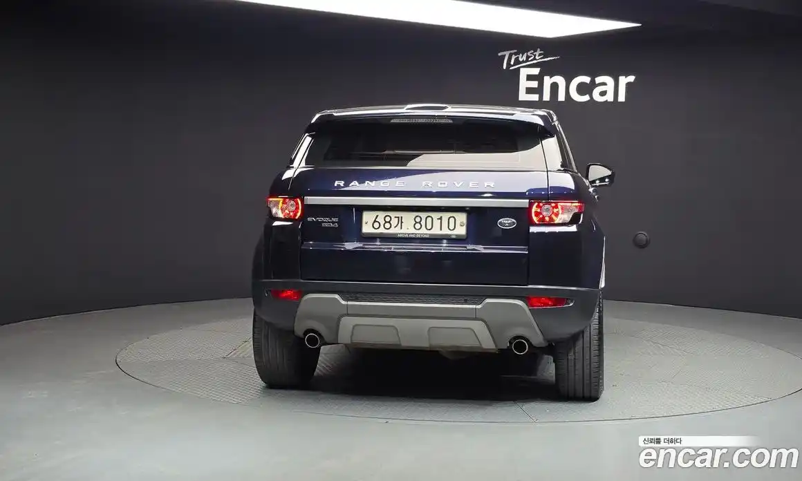 Land Rover Range-Rover Evoque 2015 2.2 гидро в Москве № 824998, фото 4