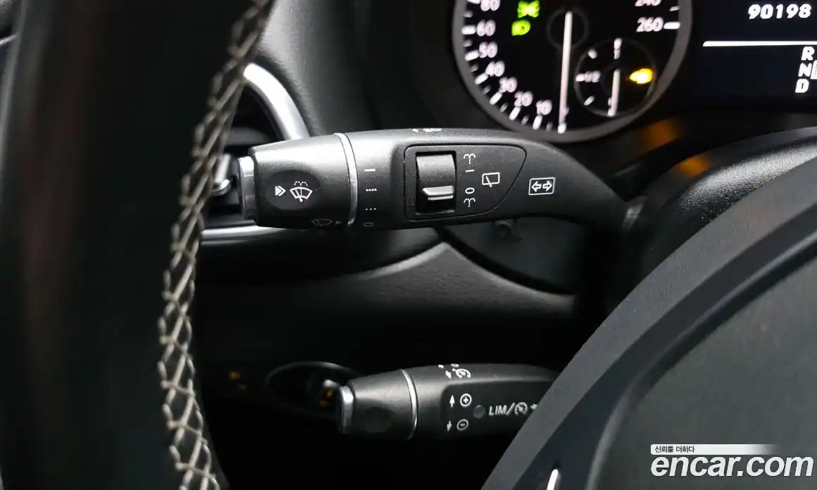 Infiniti Q30 2017 2.0 гидро в Москве № 827387, фото 18