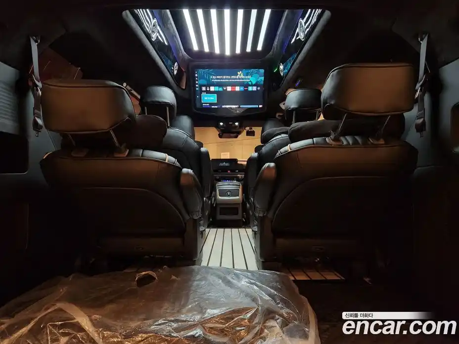 Kia Canival 2024 2.2 Автомат в Москве № 855421, фото 15