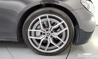 Mercedes-Benz E-Class 2020 1.9 гидро, миниатюра 5