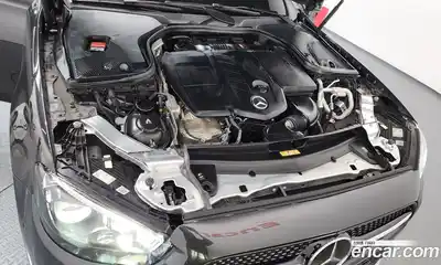 Mercedes-Benz E-Class 2020 1.9 гидро, миниатюра 6