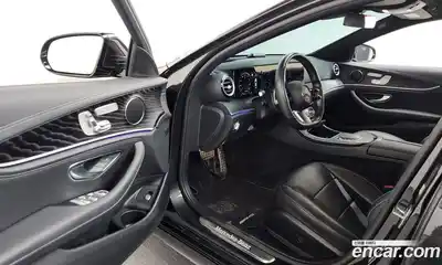 Mercedes-Benz E-Class 2020 1.9 гидро, миниатюра 10