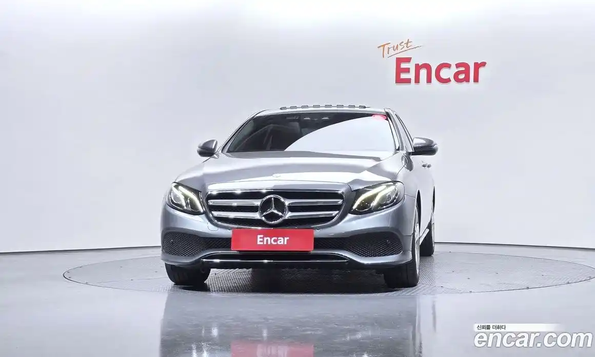 Mercedes-Benz E-Class 2017 2.0 гидро в Москве № 859519, фото 3