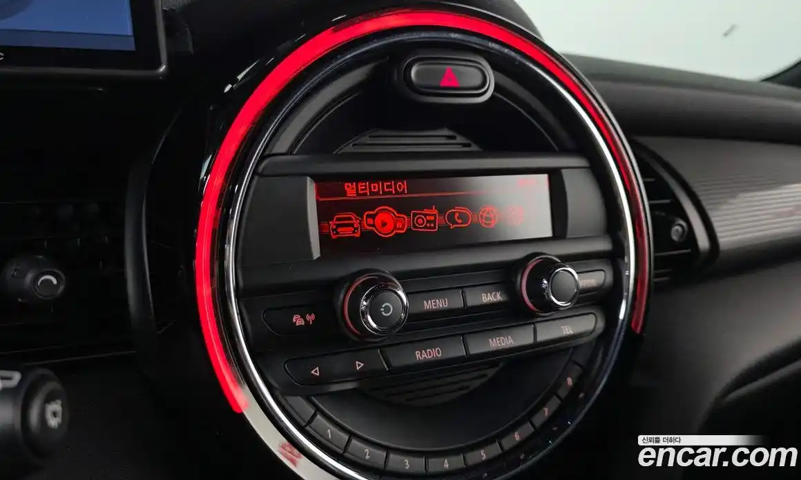 Mini Cooper 2014 1.5 гидро в Москве № 861573, фото 14