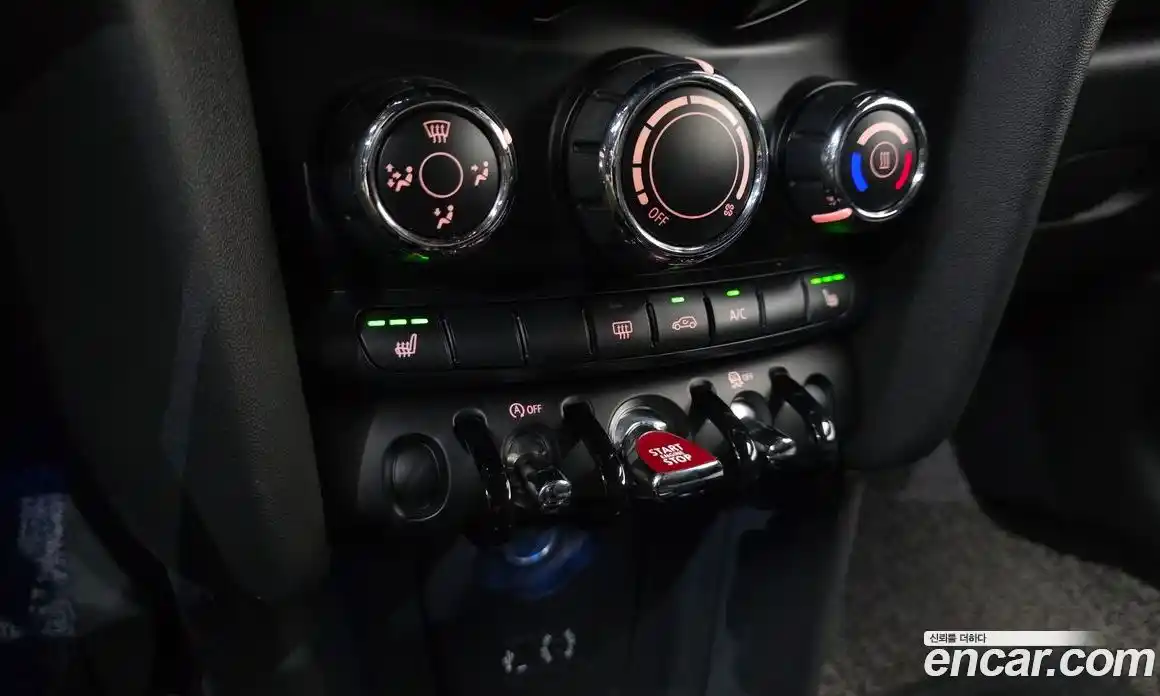 Mini Cooper 2014 1.5 гидро в Москве № 861573, фото 15