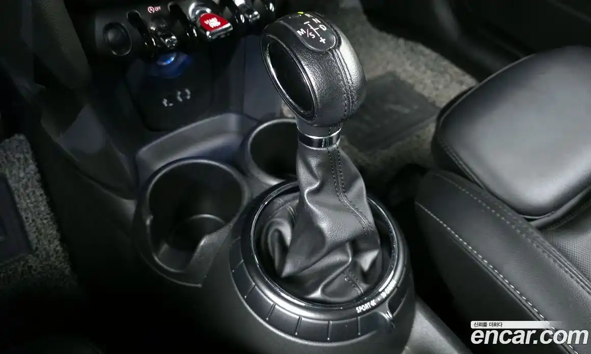 Mini Cooper 2014 1.5 гидро в Москве № 861573, фото 9
