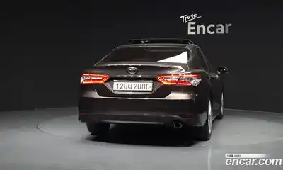 Toyota Camry 2019 2.5 гидро в Москве № 862949, миниатюра 4